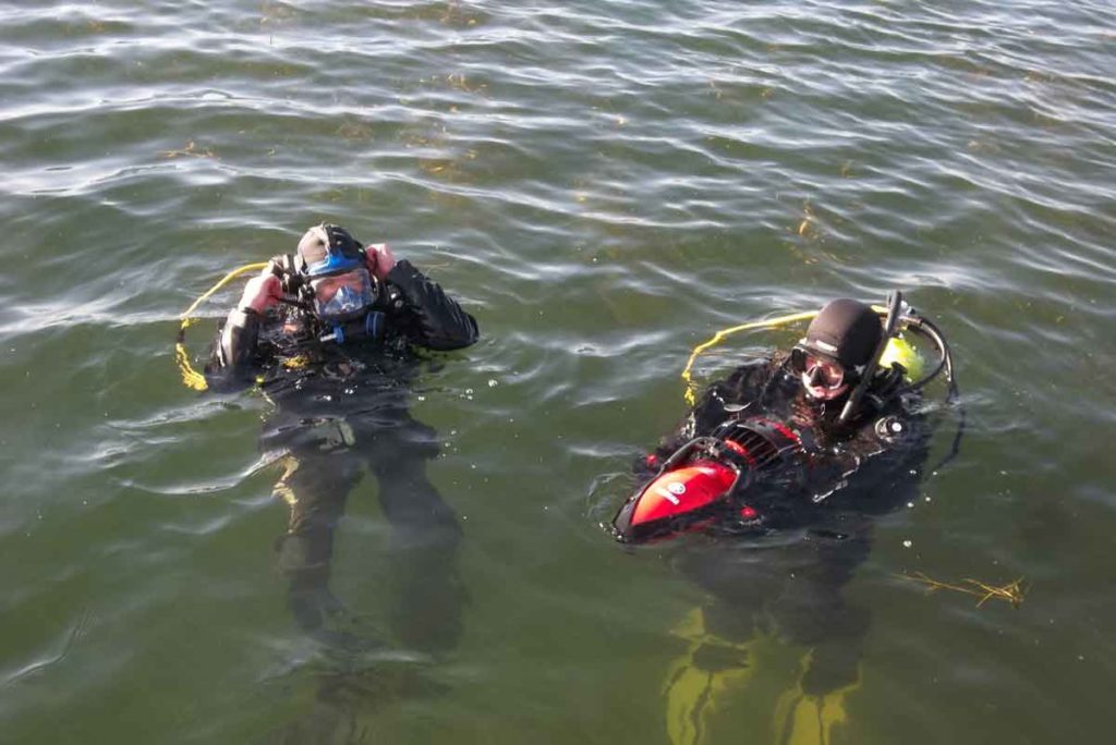 Photo of two scuba divers with Ennis Cuba Diving in Ennis Texas